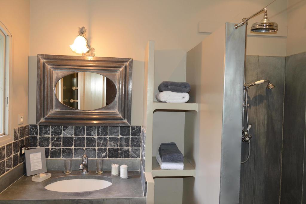 La Maison De Line Saint-Rémy-de-Provence Habitación foto